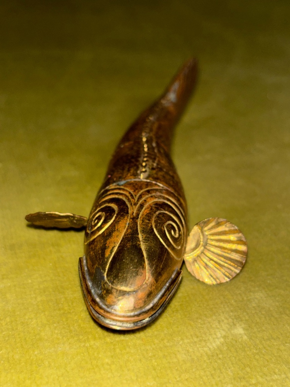 Vintage Median Style Articulated Fish Figure Brass - Picture 6 of 9